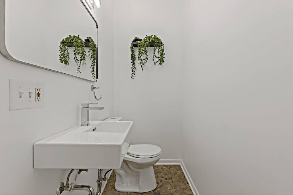 The Penthouse, Lux Stay Near Downtown, Uofc & Lake Chicago Eksteriør bilde