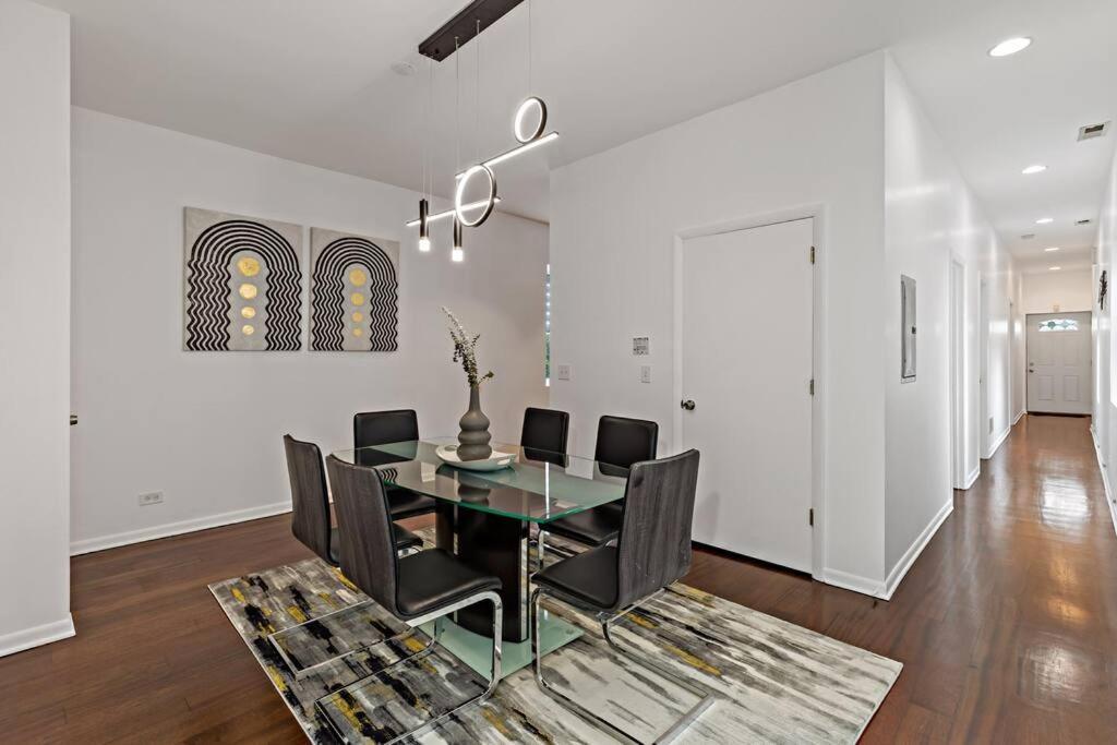 The Penthouse, Lux Stay Near Downtown, Uofc & Lake Chicago Eksteriør bilde
